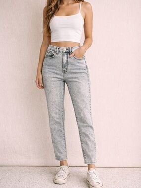 Good American High Rise Slim Straight Jeans Light Acid Wash, Size 6/28